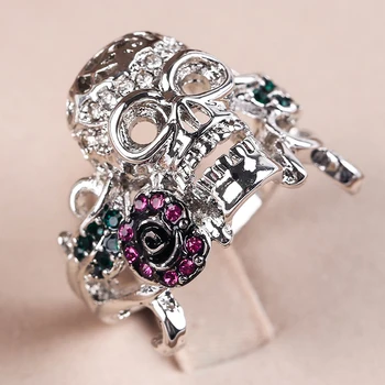 Мода ярък пънк череп обещание пръстен за жени мъже бижута готически колоездач пръстени Сватба парти подарък Crystal skull пръстен B4M272