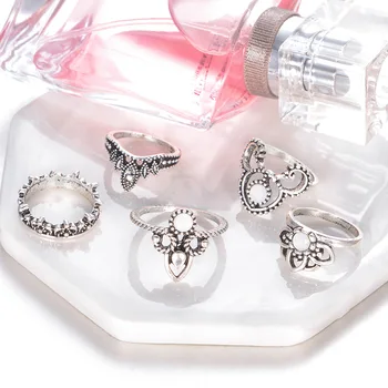 Нов Boho старинни бижута за жени кристални цветя Звезда полумесец геометричен женски пръстени пръсти комплект бижута