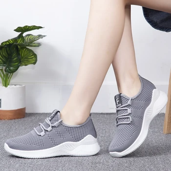 Дамски обувки tide обувки net red 2021 нова дишащи обувки Дамски летяща плетене Обувки, дамски ежедневни спортни обувки за жени